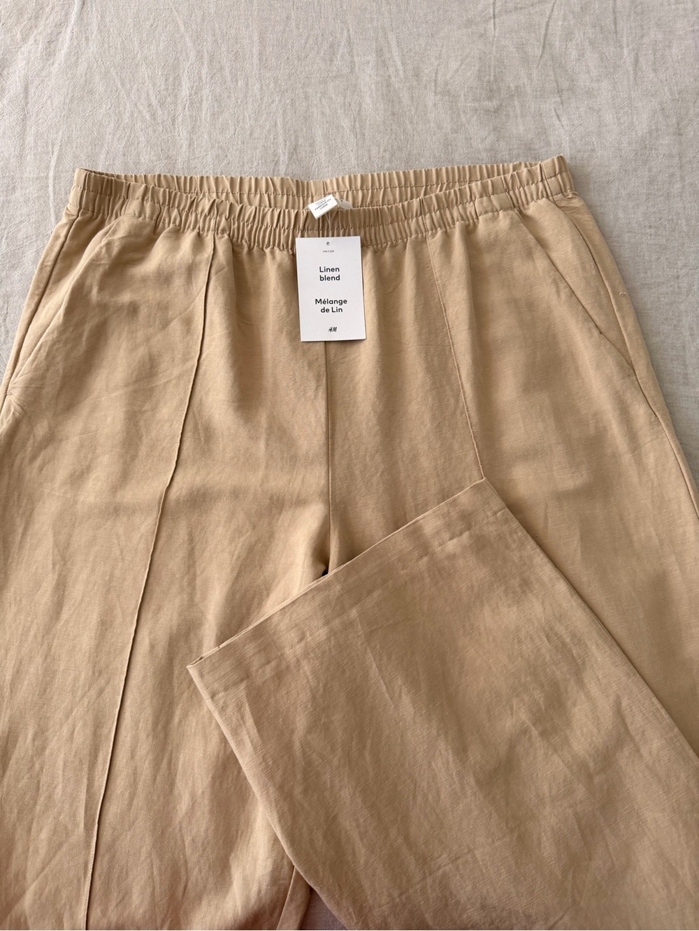 Woman’s H&M Wide Leg Pants